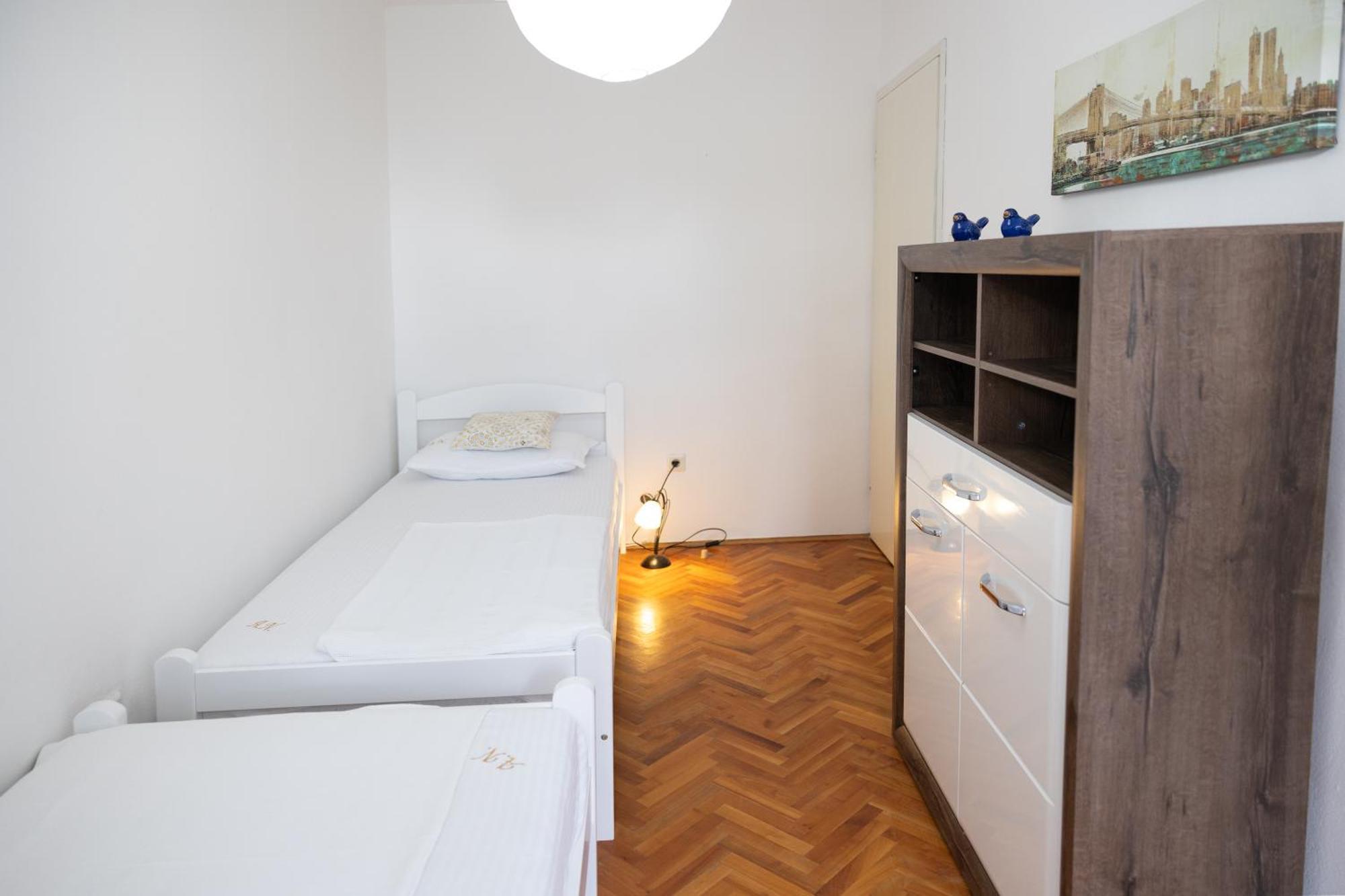 Apartmani Novkovic Бар Екстериор снимка