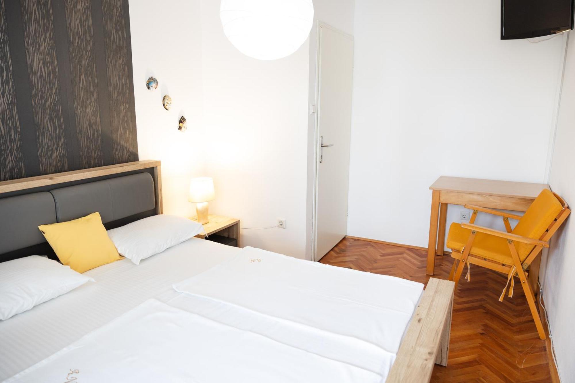 Apartmani Novkovic Бар Екстериор снимка